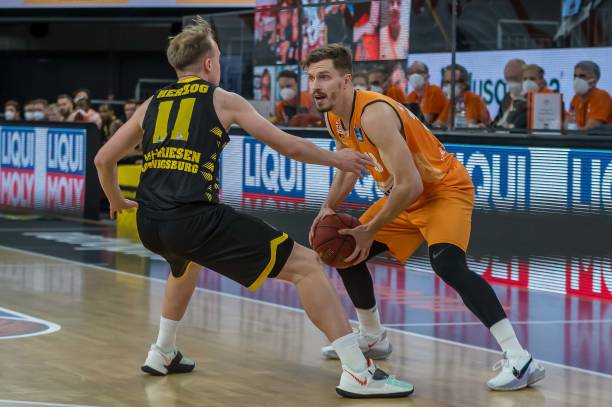 关键时刻 关键时刻